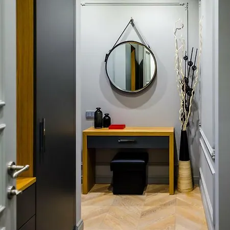 Center Classic Design Marijas Str